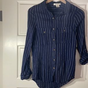 XS long sleeve woman’s shirt button down navy with white stripes